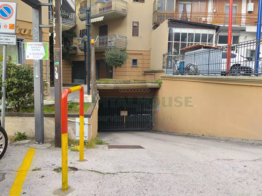 Immagine 1 di Box auto in vendita  in sirignano a Sirignano