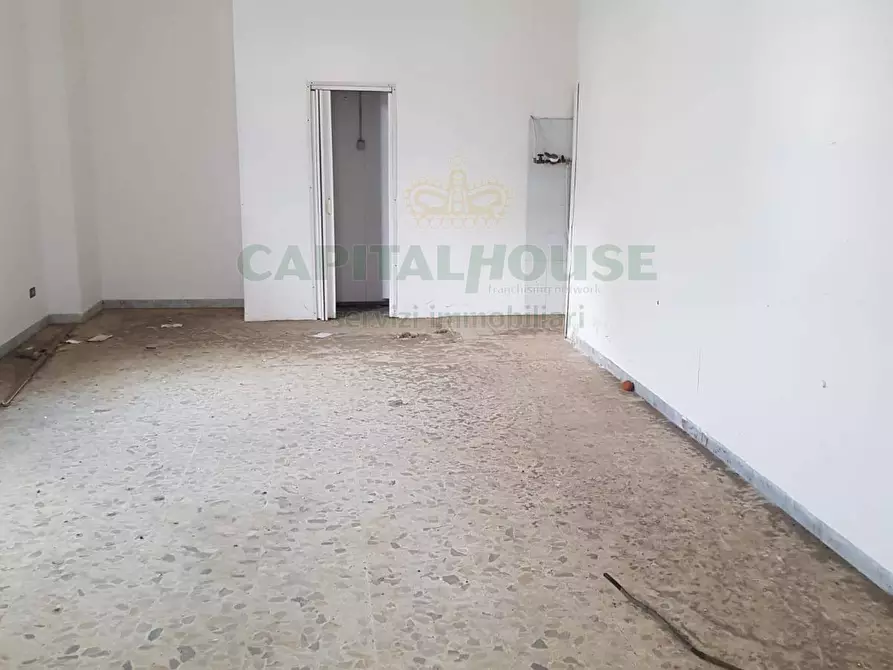 Immagine 7 di Locale commerciale in vendita  in Via Principe di Piemonte a Camposano