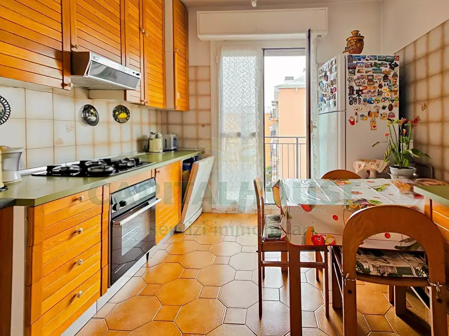 Immagine 12 di Appartamento in vendita  in Via dei Pini a Rozzano