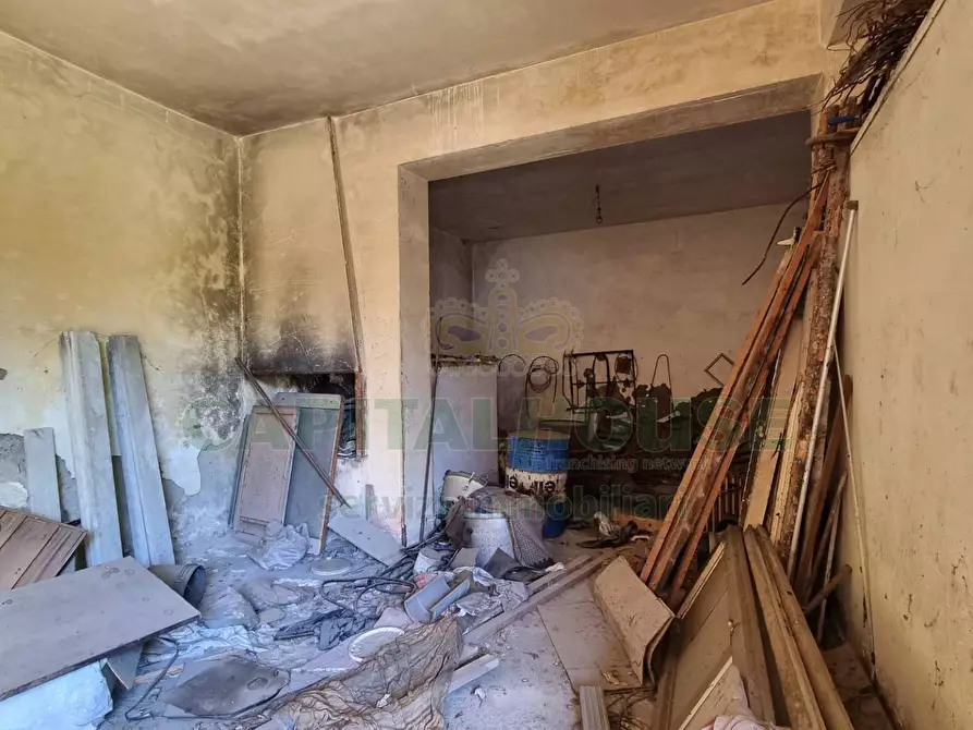 Immagine 14 di Casa indipendente in vendita  a Macerata Campania