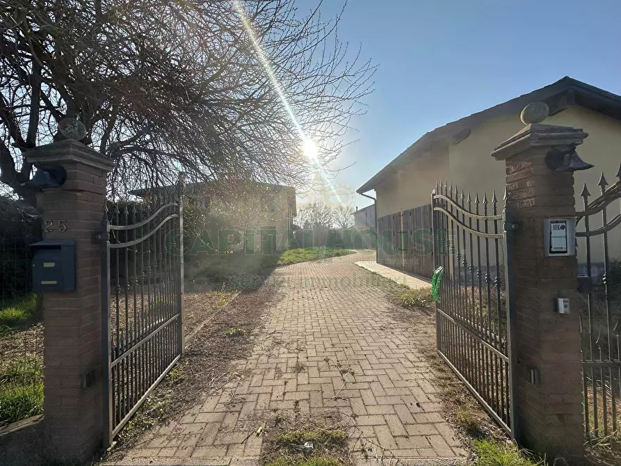 Immagine 22 di Villetta a schiera in vendita  in Via Bagno a Bentivoglio