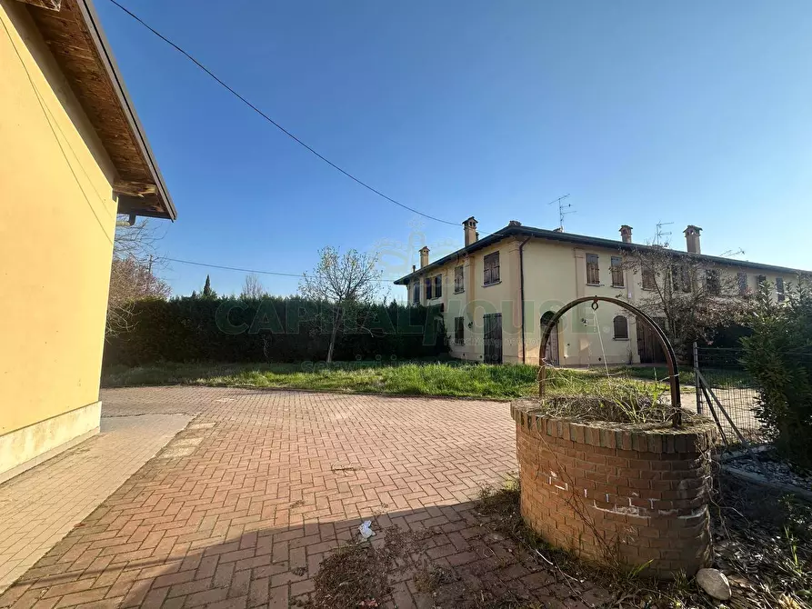Immagine 30 di Villetta a schiera in vendita  in Via Bagno a Bentivoglio
