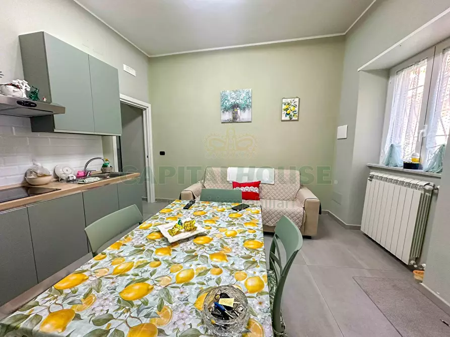 Immagine 3 di Appartamento in vendita  in ZONA VIA POMERIO a Capua