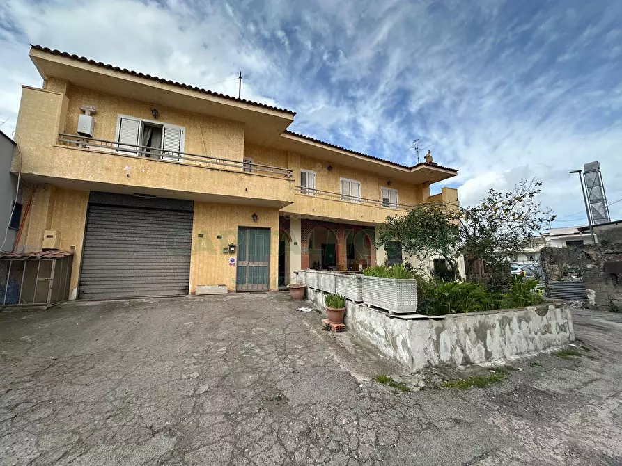 Immagine 1 di Casa indipendente in vendita  in via cutoli a Ottaviano
