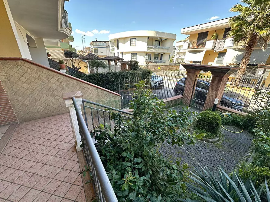 Immagine 5 di Villa in vendita  in via nola a Cercola