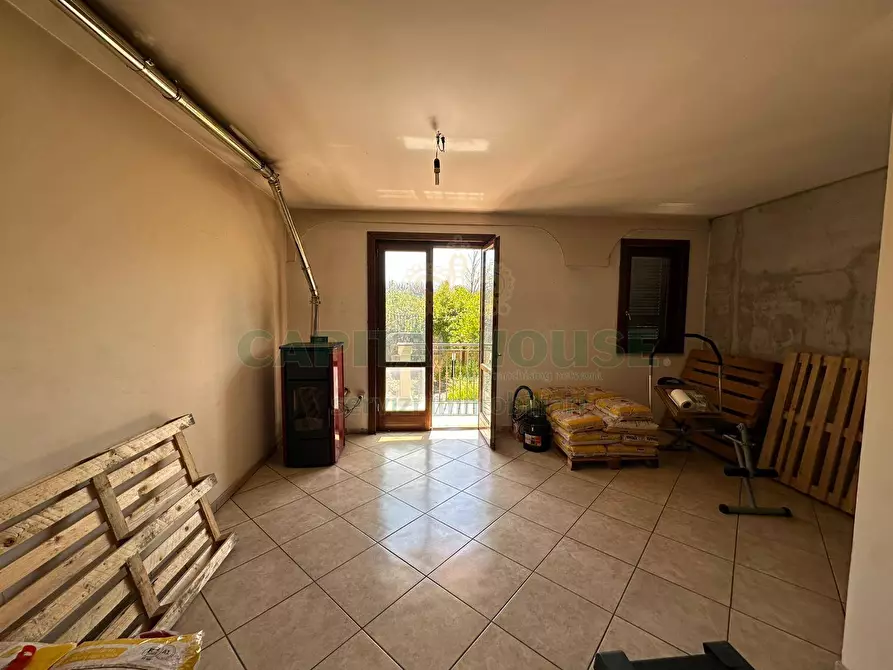 Immagine 14 di Villa in vendita  in via nola a Cercola