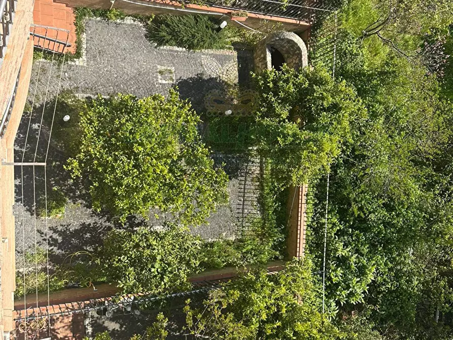 Immagine 29 di Villa in vendita  in via nola a Cercola
