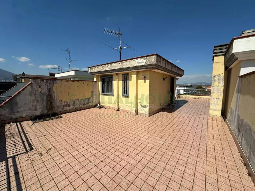 Immagine 43 di Villa in vendita  in via nola a Cercola