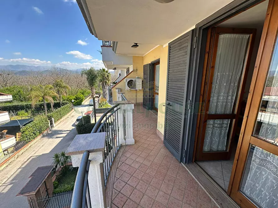 Immagine 34 di Villa in vendita  in via nola a Cercola