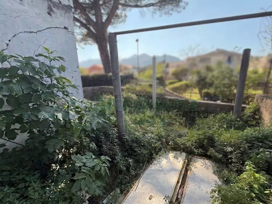 Immagine 10 di Casa semindipendente in vendita  in Via G. Venditti a Fisciano