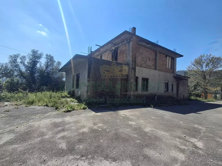Immagine 3 di Villa in vendita  in Via della Fornace a Mercato San Severino