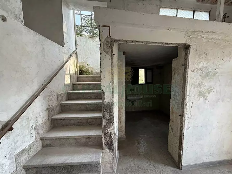 Immagine 3 di Casa semindipendente in vendita  in Via G. Venditti a Fisciano