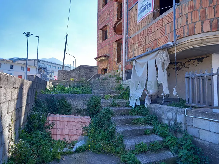 Immagine 4 di Palazzo in vendita  in baiano a Baiano