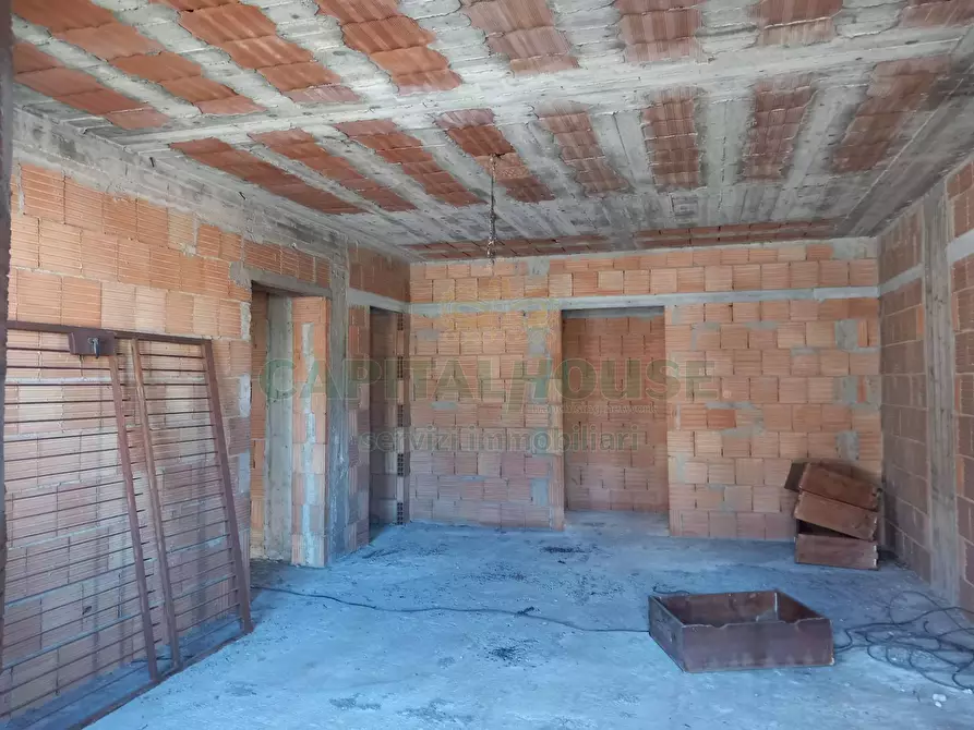 Immagine 15 di Palazzo in vendita  in baiano a Baiano