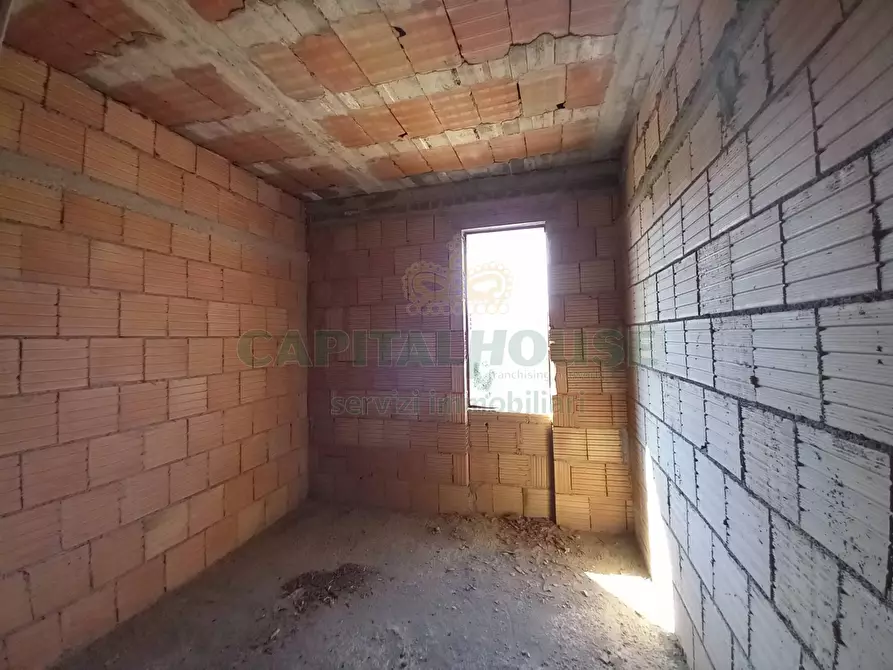 Immagine 21 di Palazzo in vendita  in baiano a Baiano