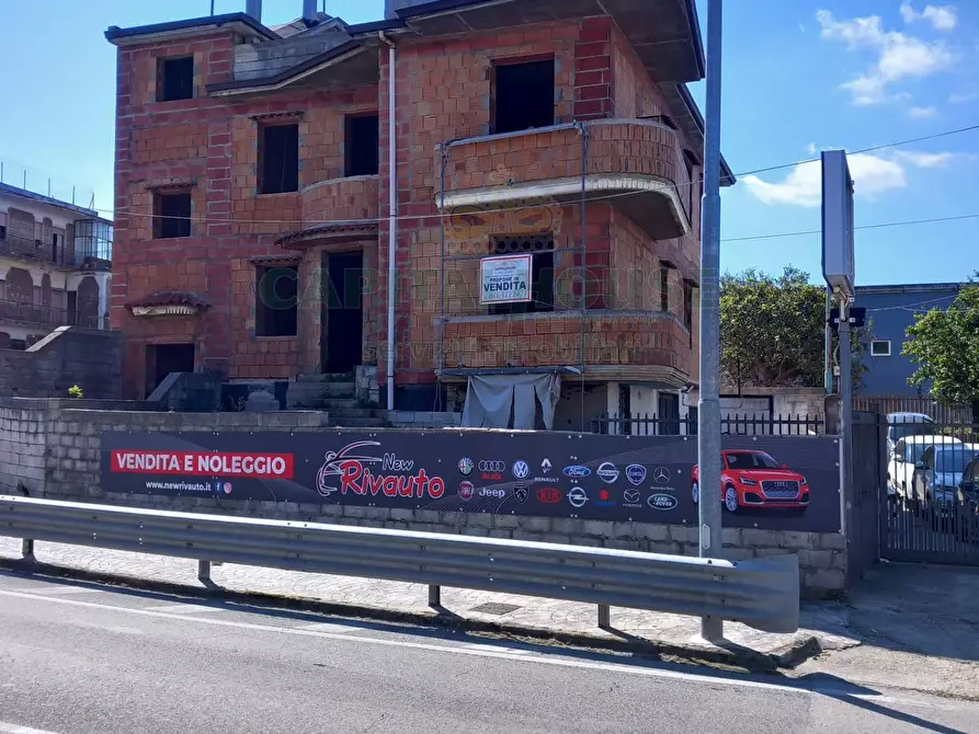 Immagine 48 di Palazzo in vendita  in baiano a Baiano