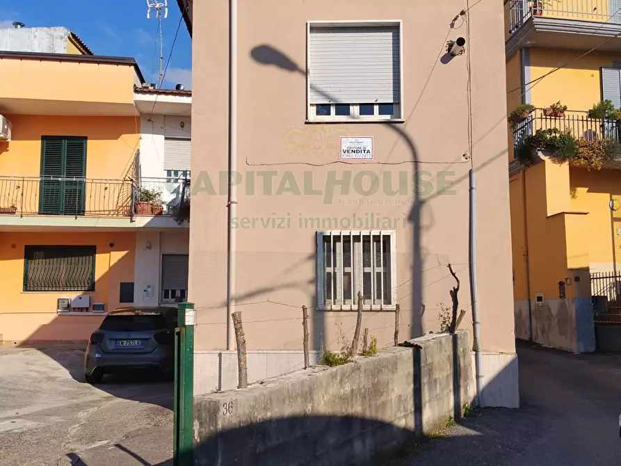 Immagine 2 di Casa semindipendente in vendita  in sirignano a Sirignano