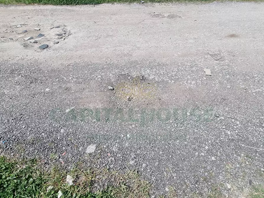 Immagine 12 di Terreno residenziale in vendita  a Marcianise