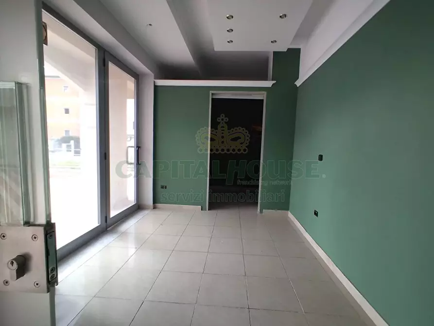 Immagine 17 di Ufficio in affitto  in VIA escrivà a Santa Maria Capua Vetere