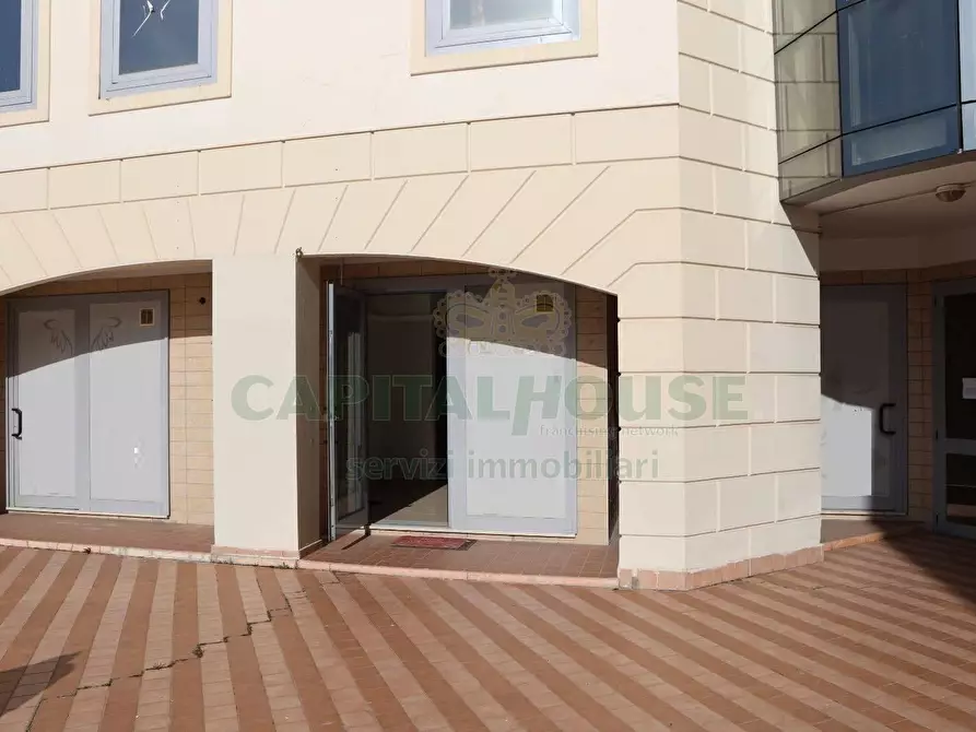 Immagine 24 di Ufficio in affitto  in VIA escrivà a Santa Maria Capua Vetere