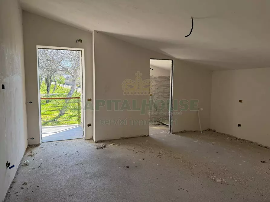 Immagine 7 di Villa in vendita  in avella a Avella