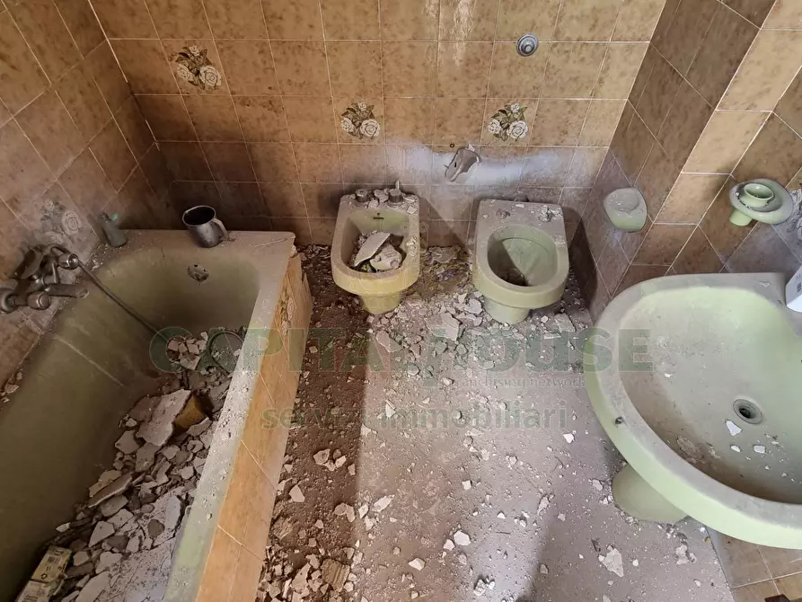 Immagine 43 di Casa indipendente in vendita  a Macerata Campania