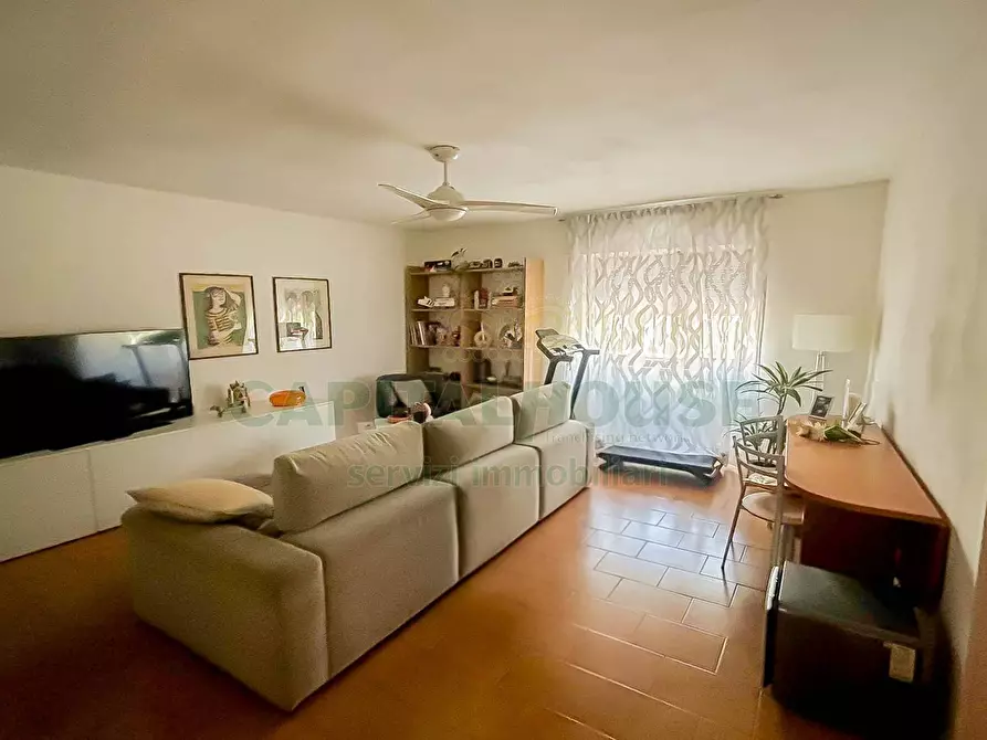 Immagine 1 di Appartamento in vendita  in Via S. Allende a Locate Di Triulzi