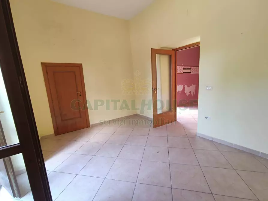 Immagine 10 di Palazzo in vendita  in via umberto I a Sarno