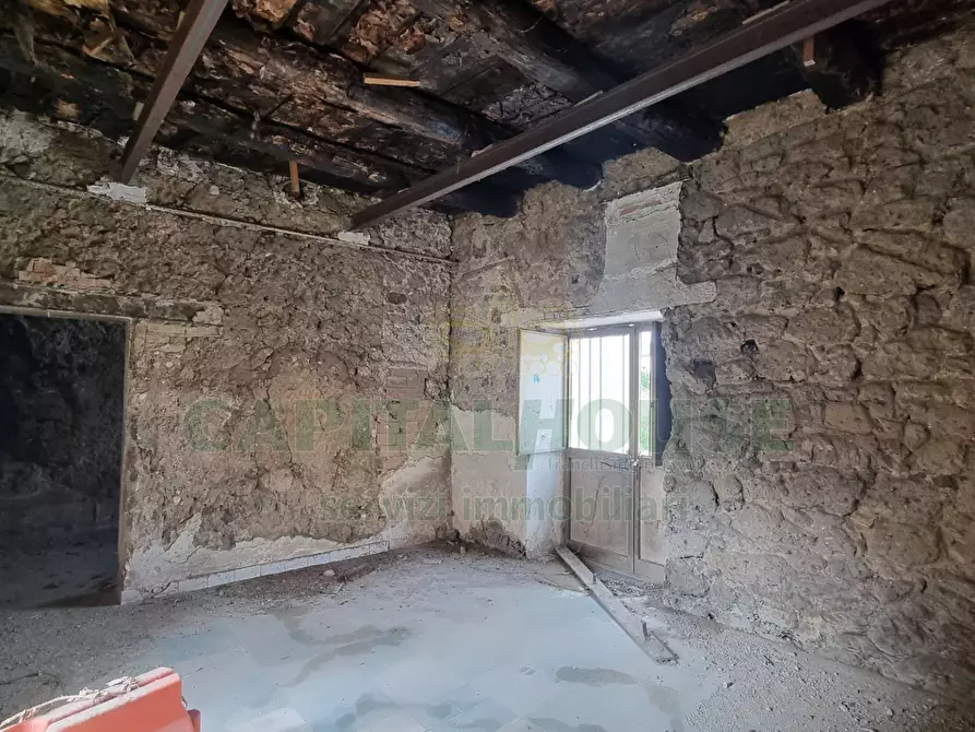 Immagine 15 di Appartamento in vendita  a Casagiove