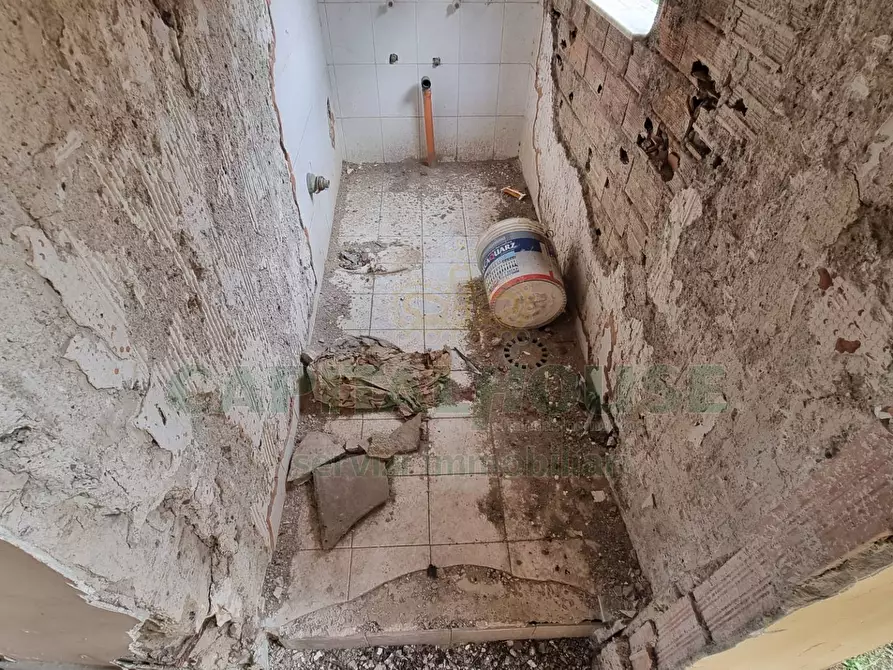 Immagine 37 di Appartamento in vendita  a Casagiove