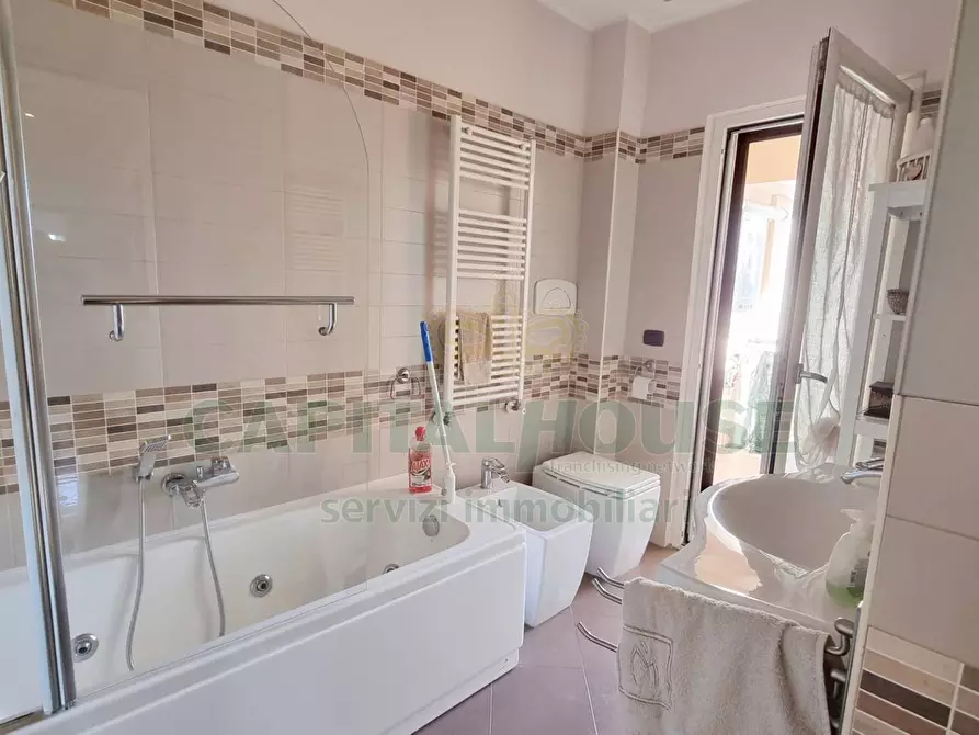 Immagine 30 di Attico in vendita  a Macerata Campania