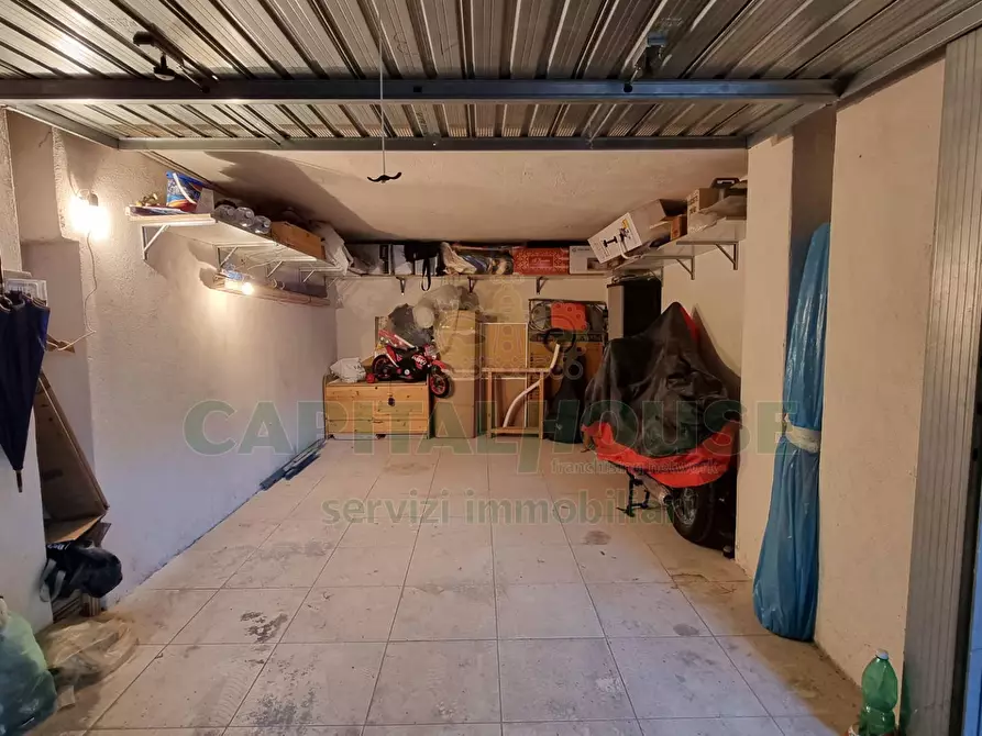 Immagine 44 di Attico in vendita  a Macerata Campania