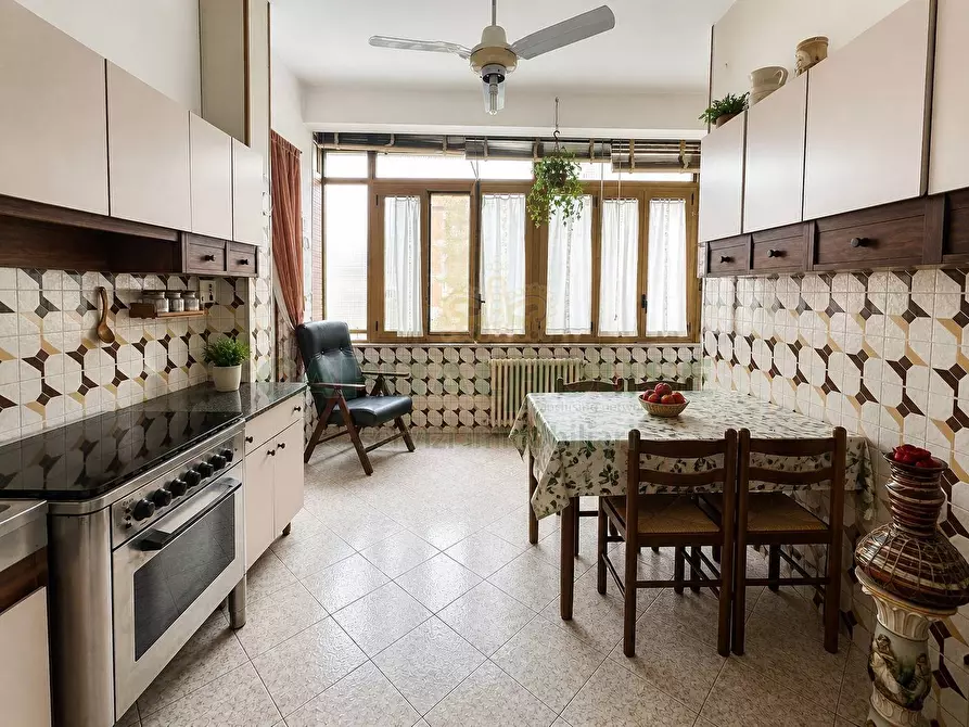 Immagine 1 di Appartamento in vendita  in via porta napoli a Capua