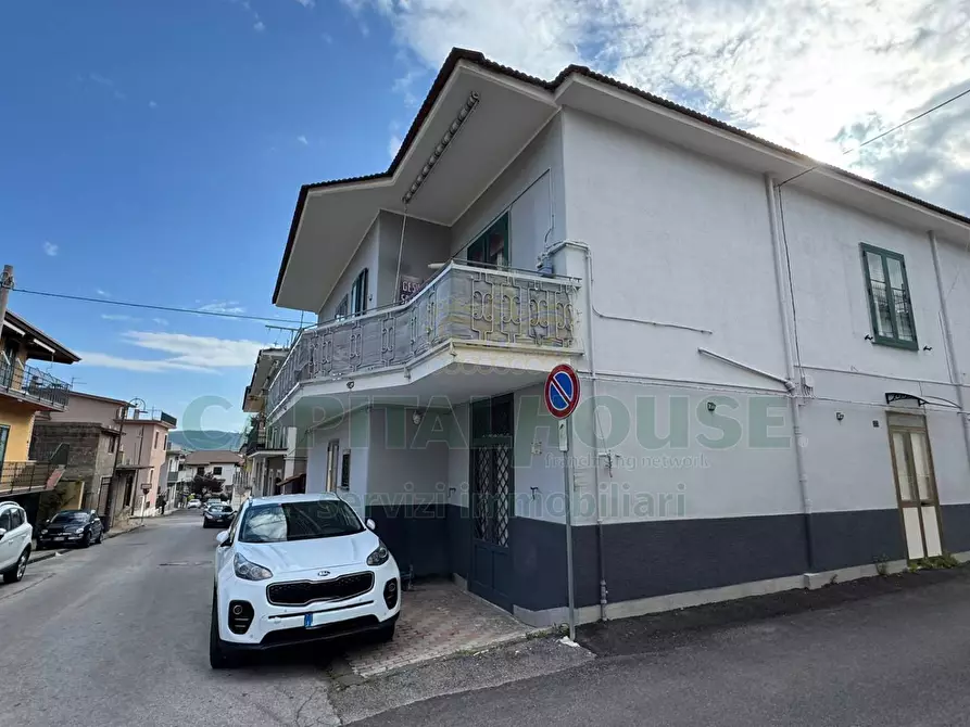 Immagine 1 di Casa indipendente in vendita  in quadrelle a Quadrelle