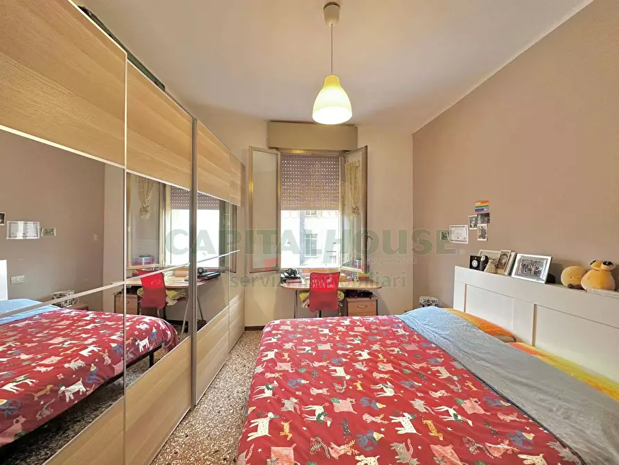 Immagine 13 di Appartamento in vendita  in Via San Donato a Bologna