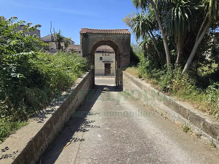 Immagine 2 di Terreno agricolo in vendita  in Via Carmignano a Maddaloni