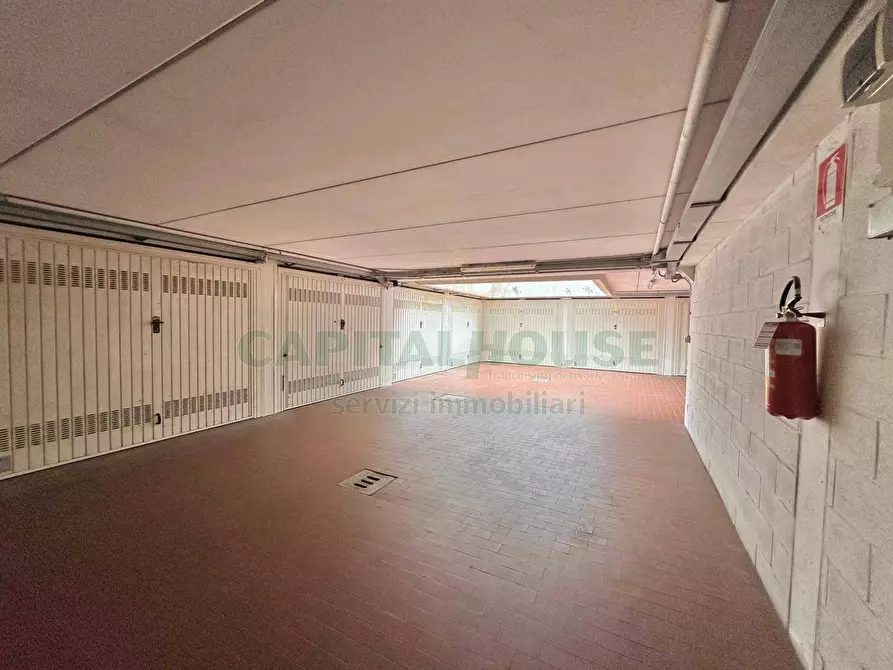 Immagine 16 di Appartamento in vendita  in Via Della Barca a Bologna
