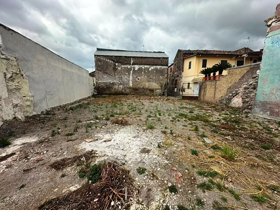 Immagine 1 di Terreno residenziale in vendita  in VIA CIMAROSA a San Tammaro