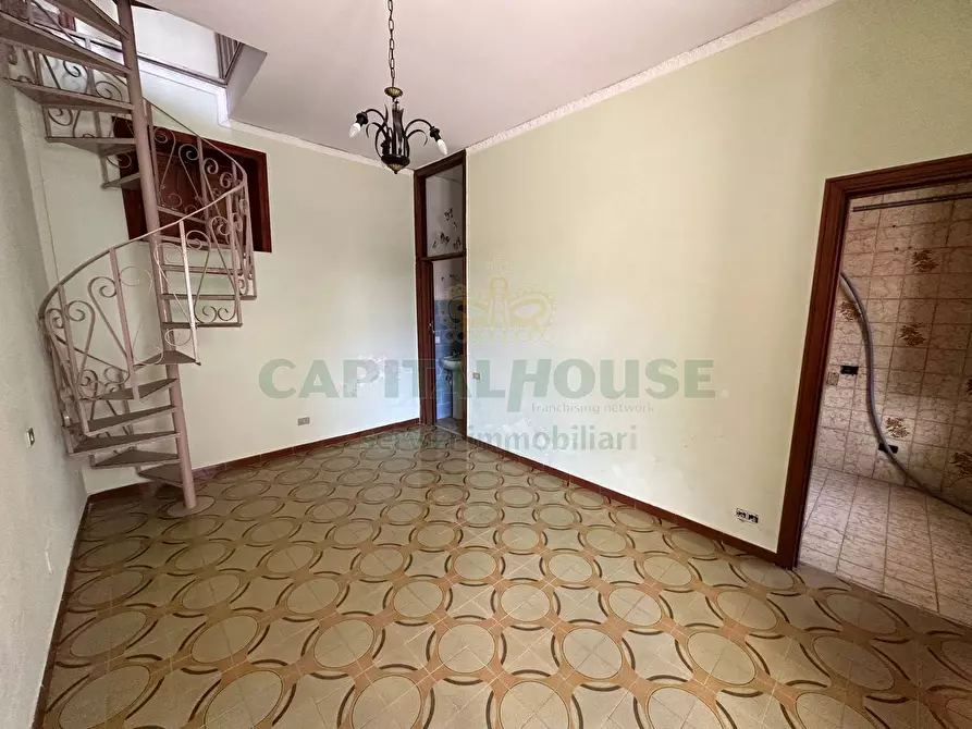 Immagine 12 di Casa semindipendente in vendita  in via cozzolino a Cercola