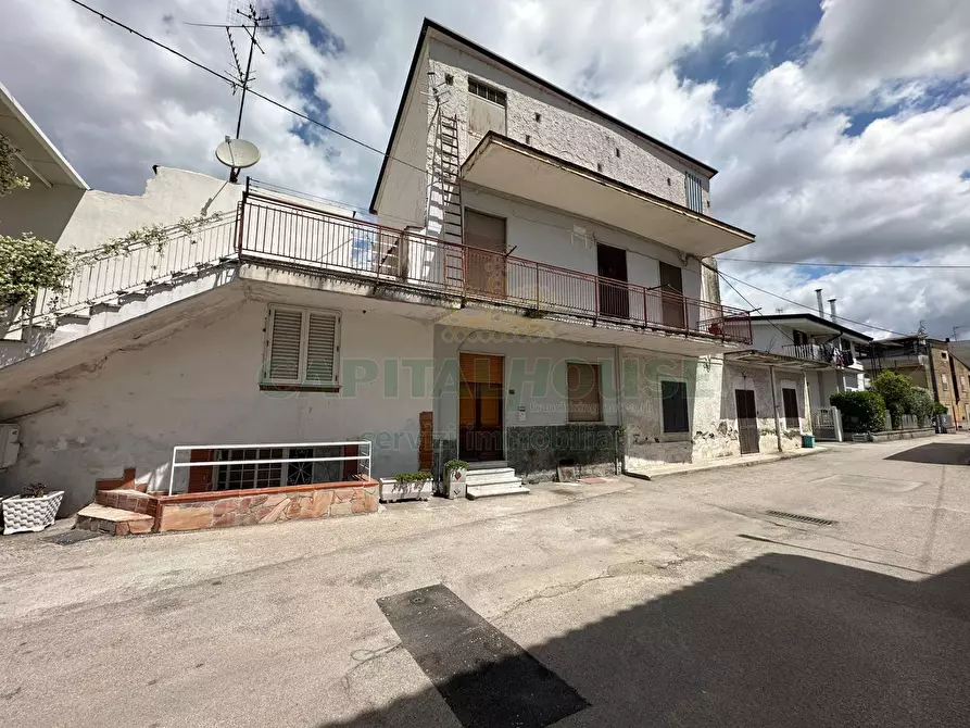 Immagine 19 di Casa semindipendente in vendita  in via cozzolino a Cercola