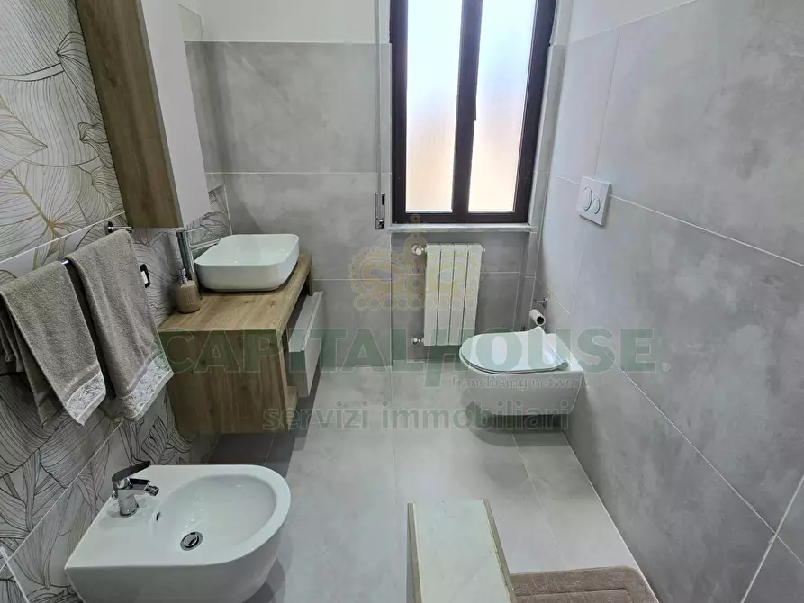 Immagine 29 di Appartamento in vendita  in Via Leonardo Da Vinci a Capodrise