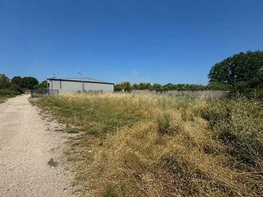 Immagine 2 di Terreno residenziale in vendita  in CASERMA ORESTE SALOMONE a Capua