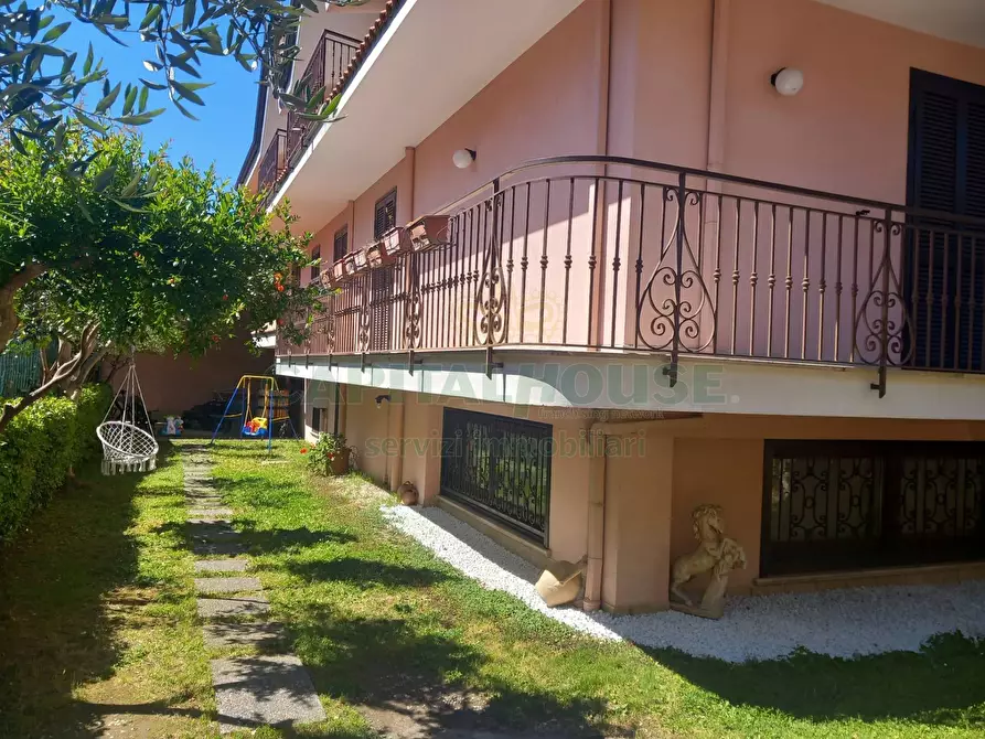 Immagine 35 di Villa in vendita  in sperone a Aiello Del Sabato