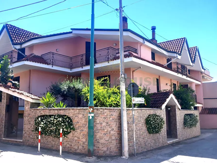 Immagine 49 di Villa in vendita  in sperone a Aiello Del Sabato