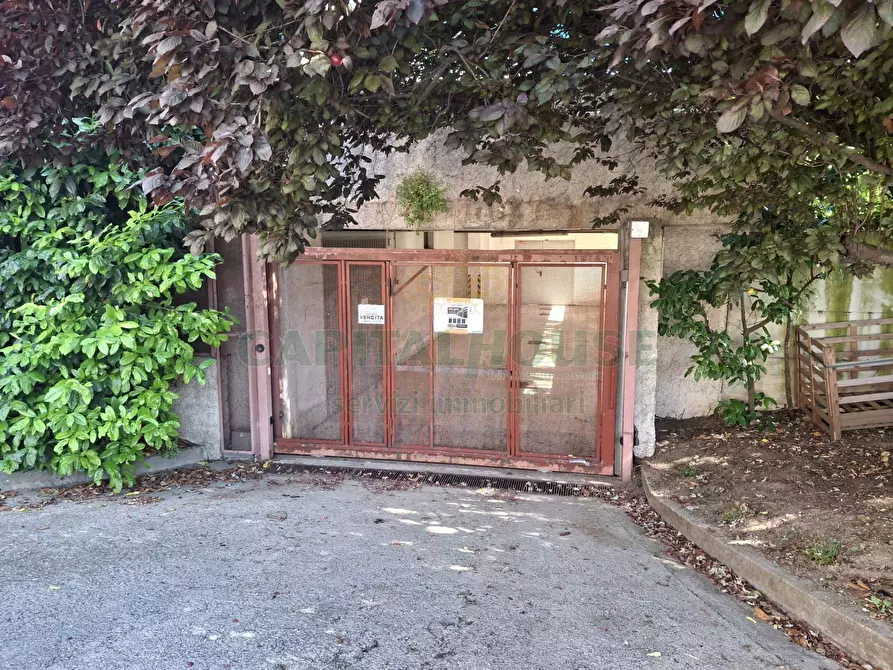 Immagine 2 di Box auto in vendita  in Parco Santina Campana a Mercato San Severino