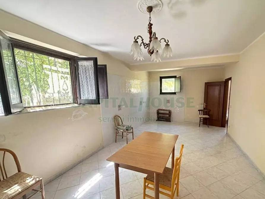 Immagine 15 di Villa in vendita  in Via Giovanni Falcone a Baronissi