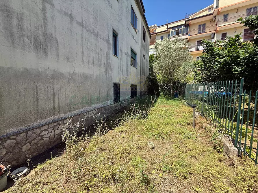 Immagine 19 di Villa in vendita  in Via Giovanni Falcone a Baronissi