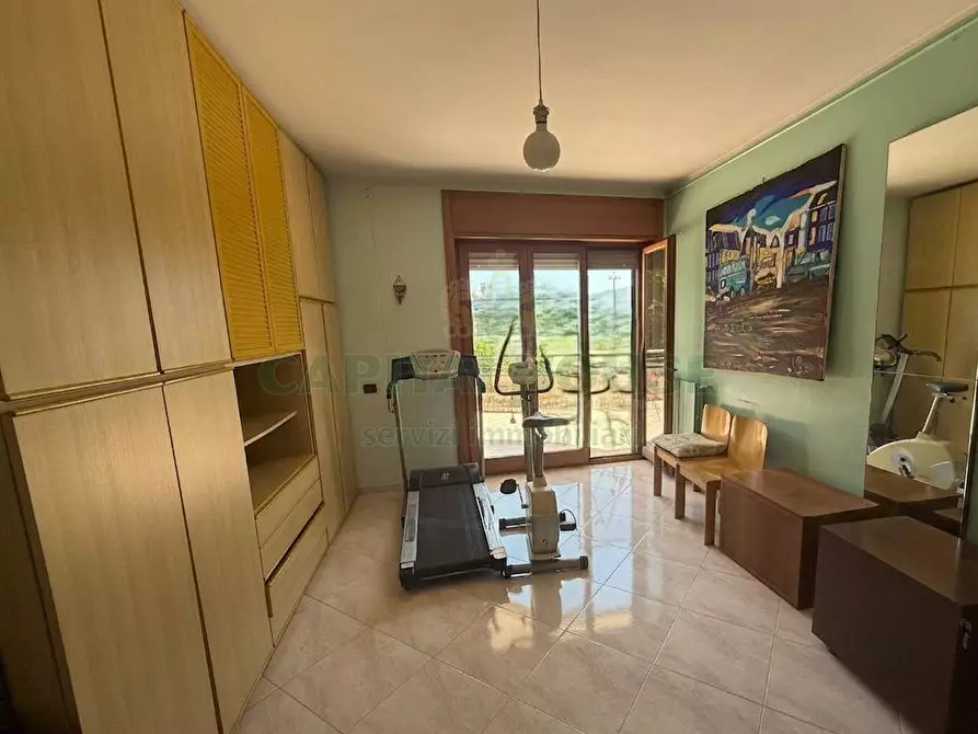 Immagine 10 di Villa in vendita  a Baronissi