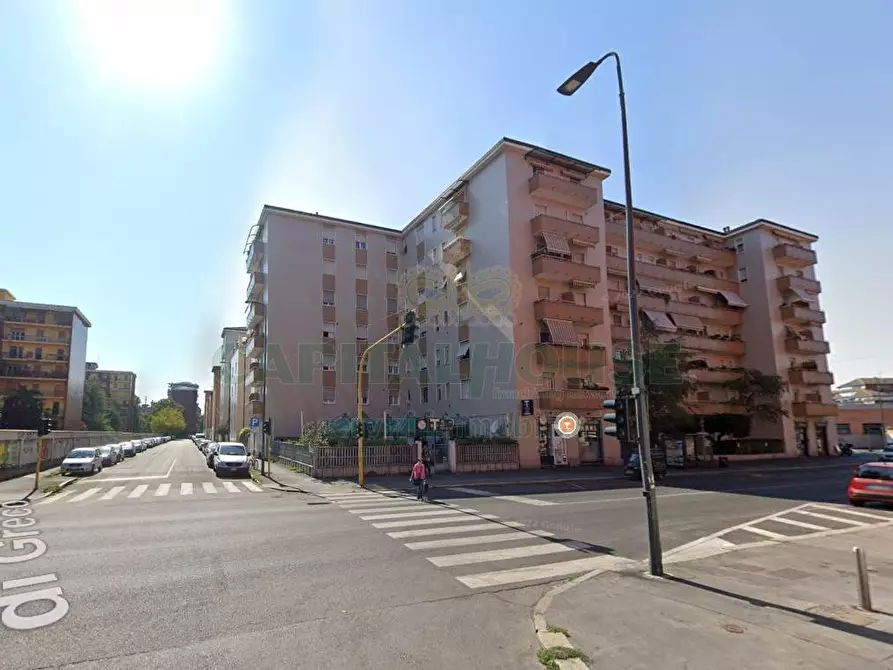 Immagine 12 di Appartamento in vendita  a Milano