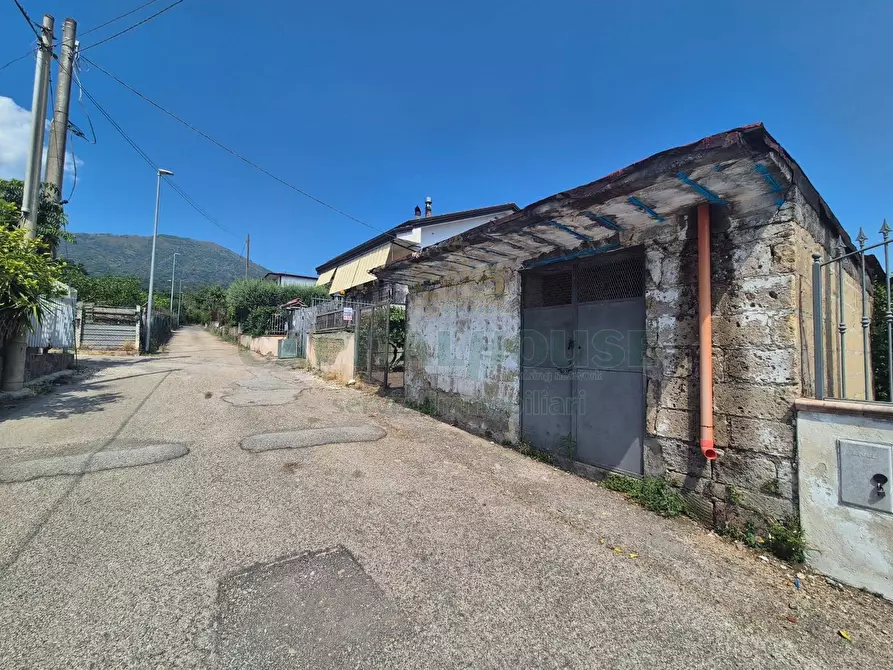 Immagine 9 di Terreno agricolo in vendita  in via masseria barra a Ottaviano